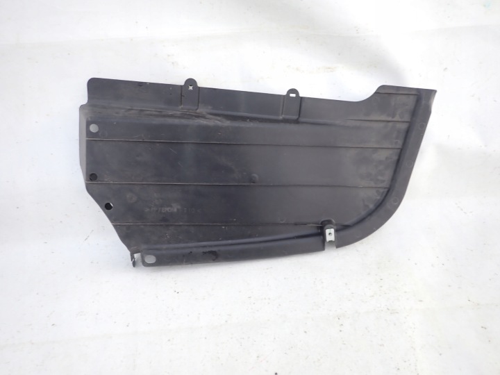 MERCEDES C-KLASA W204 KOMBI cover chassis rear part