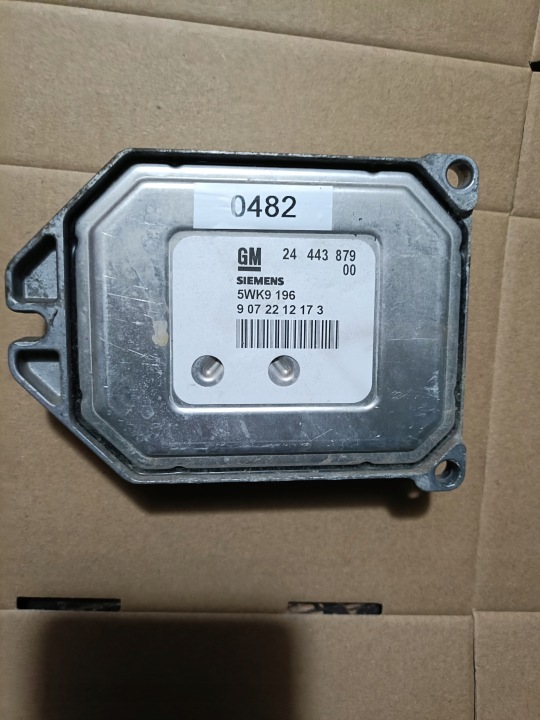 riadiaca jednotka MOTORA Opel Astra G Zafira 24443879 PIN