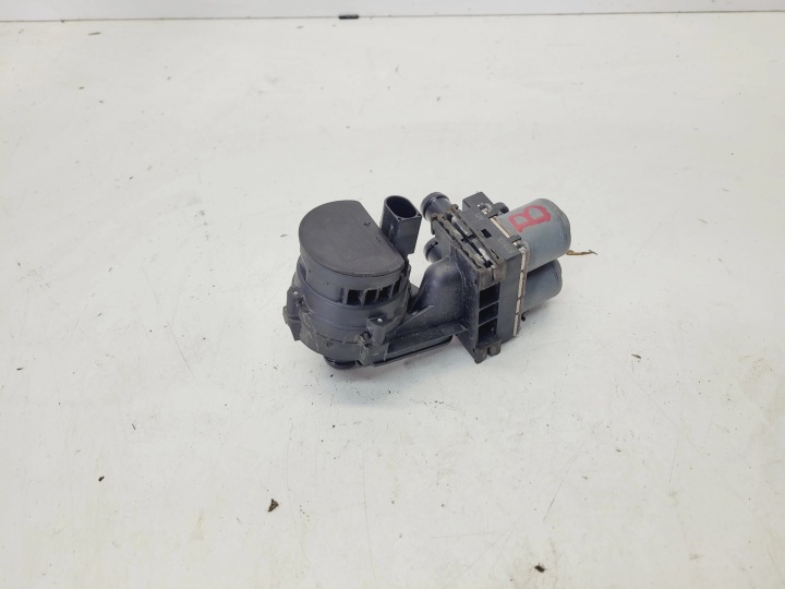 Électrovanne d’eau AUDI A6 C6 4F1959617B Original