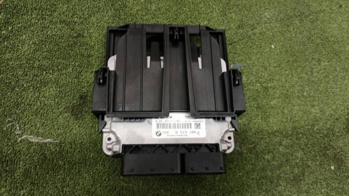 BMW X3 F25 Bedienteil Computer DES MOTORS 8513184