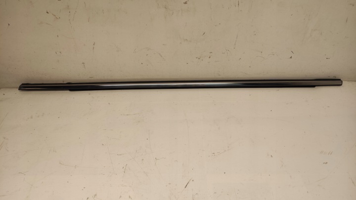 HYUNDAI I20 III moulding dust PARAPET CHROM left front door 21-25