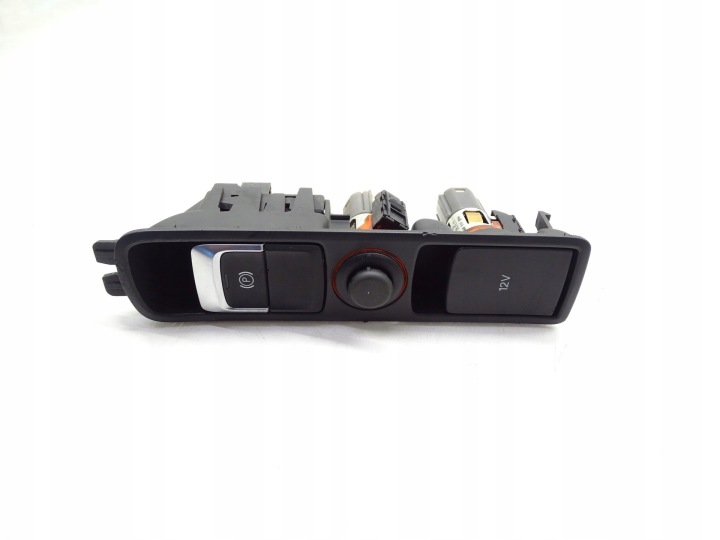 PANEL Schalter elektrische Parkbremse ZAPALNICZKA AUDI Q3 8U 8U2863349C