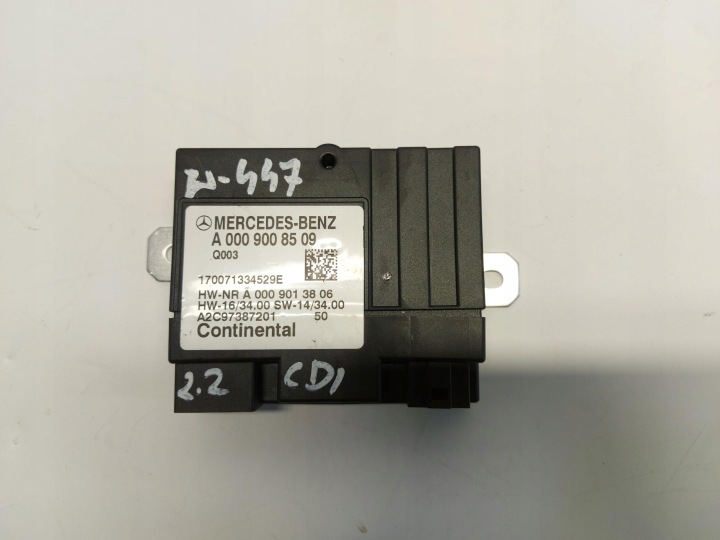 Mercedes w447 Vito V220d upravljačka kompjuter računalo pompy goriva rezervoara 2.2 a0009008509