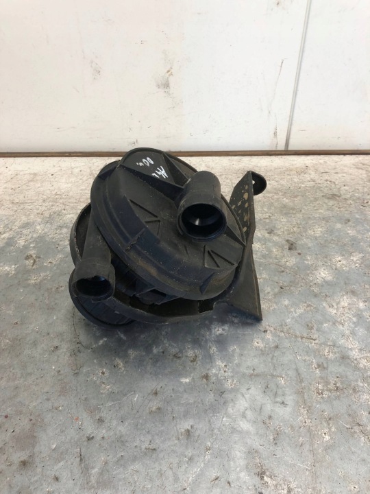 pump air WTORNEGO AUDI A4 B6 8E0906613B