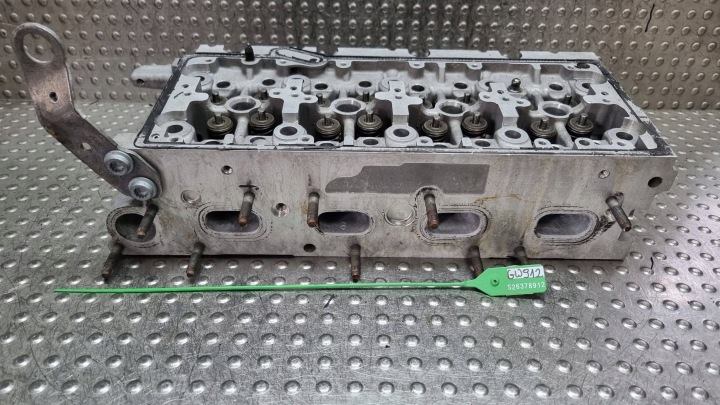 head. of the engine 04L103373E 04L103064F VW GOLF VII LEON III 1.6 TDI DGTE DDY