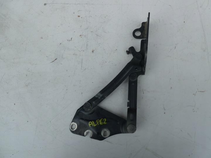 VW GOLF V PLUS Scharnier der Kühlergrill rechts 5M0823302