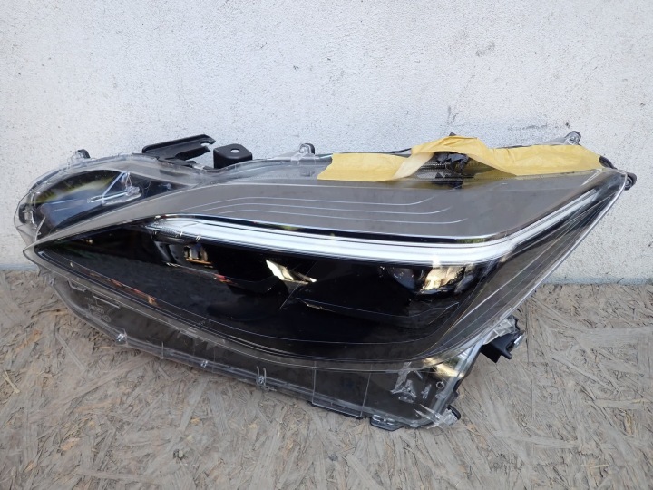 light left left FULL LED TOYOTA YARIS CROSS MXP 20- 811500DP50 178