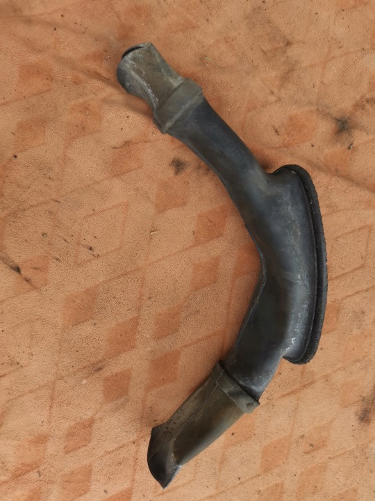 mercedes w124 odplyw Sotto finestrino d’acqua gumki