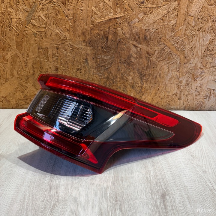 light rear right NISSAN QASHQAI II J11 LIFT 2020 ROK