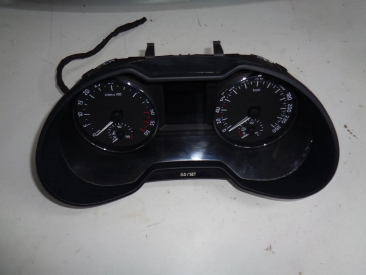 SKODA OCTAVIA III 1.6 2.0 TDI dials dials