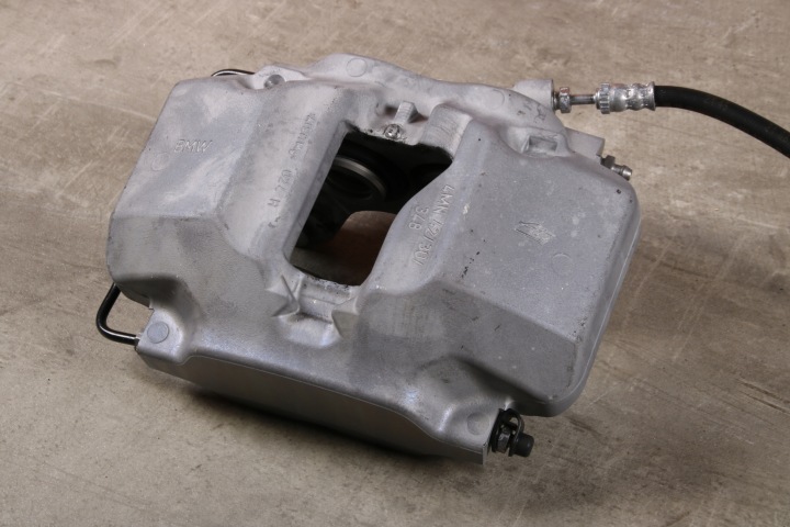 BMW G42 G20 G21 G22 G23 G26 PINZA FRENO freno Destra Anteriore 6885840 42/30/348