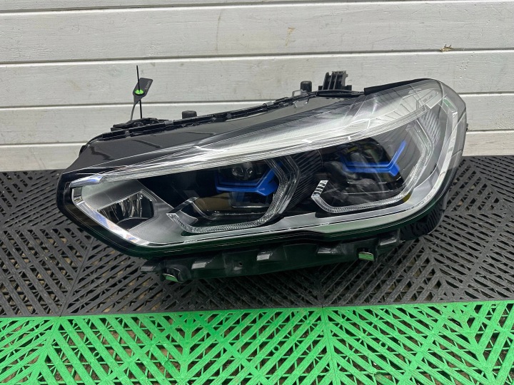 Feux phare Avant Bouche buse Gauche BMW X5 G05 X6 G06 LASER 9481789