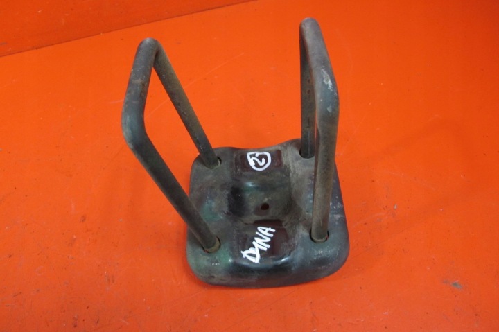 TOYOTA DYNA 3.0 D4D 1KDFTV 1KD FTV JARZMO staffa RESORA posteriore posteriore