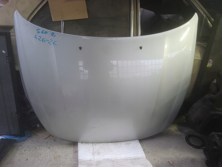 kapota předek přední VOLVO S60 II V60 a 426-26