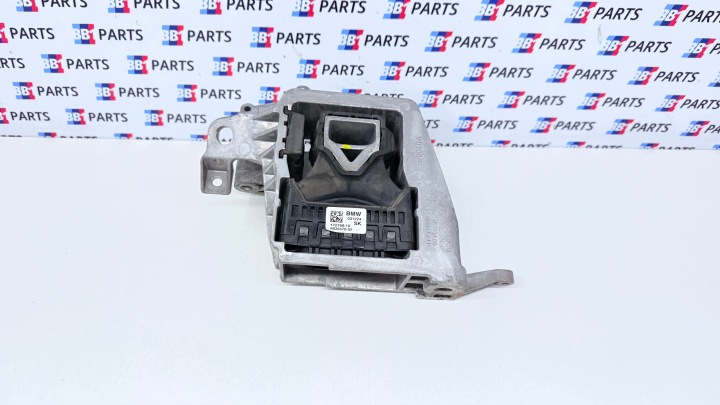 BMW F45 F48 X1 F39 X2 stütze motorlager 8835570