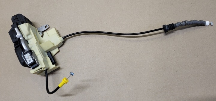 de la serrure portière gauche arrière arrière corde levier VOLVO XC60 2 II S60 V60 32131410 OE