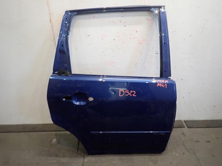 dvere zadok zadné pravé FORD C-MAX MK1 2003-2010