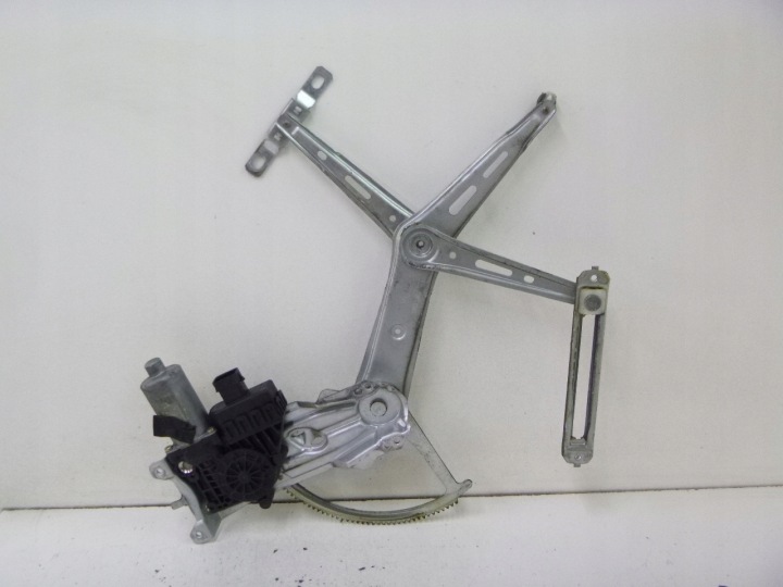 Gestänge des Fensers vorne links Opel Zafira A 01r.