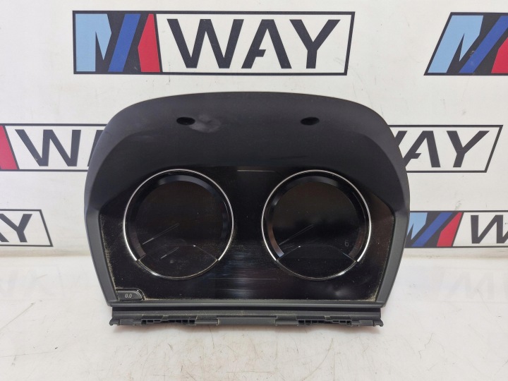 8713079 BMW F39 F45 F46 F48 quadro strumenti TACHIMETRO contagiri OROLOGIO EUROPA