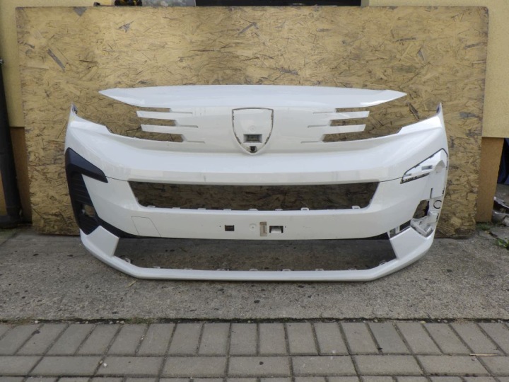 PEUGEOT EXPERT TRAVELER 3 III IV 4 LIFT 2024- Frontstoßstange