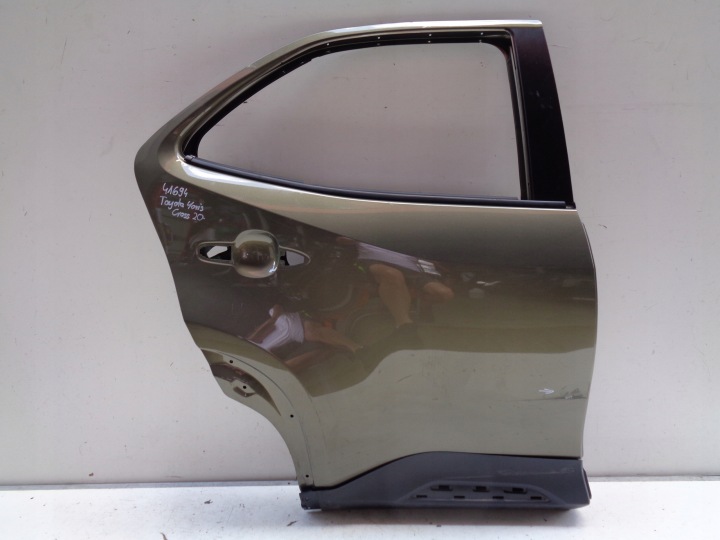 PORTIÈRE DROIT ARRIÈRE TOYOTA YARIS CROSS 20- NR 41694