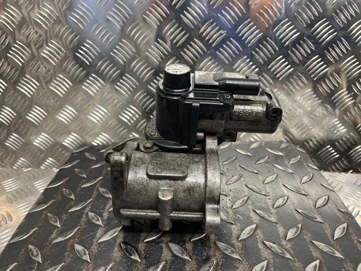 Valvola EGR RECYRKULACJI gas di … SKODA OCTAVIA 2 03G129637A / 03G131502