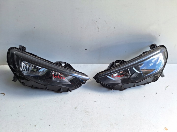 OPEL INSIGNIA B 17-20 Licht rechts + LED UK