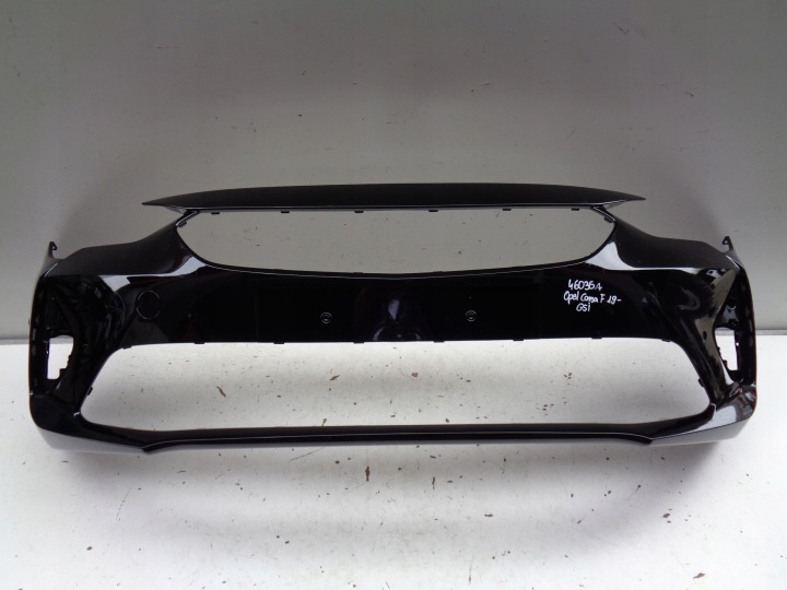Neuf Pare chocs avant OPEL CORSA F 19- GSI NR 46036A
