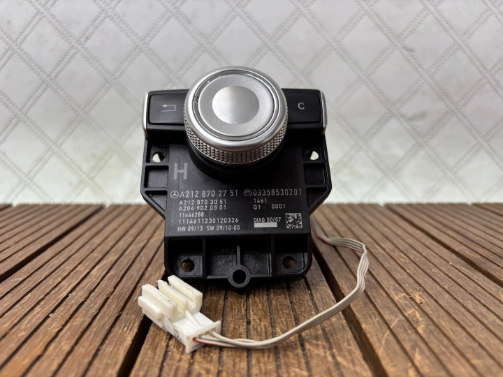 MERCEDES E-KLASA W207 09-16 Panneau contrôle IDRIVE JOYSTICK A2128702751 OE