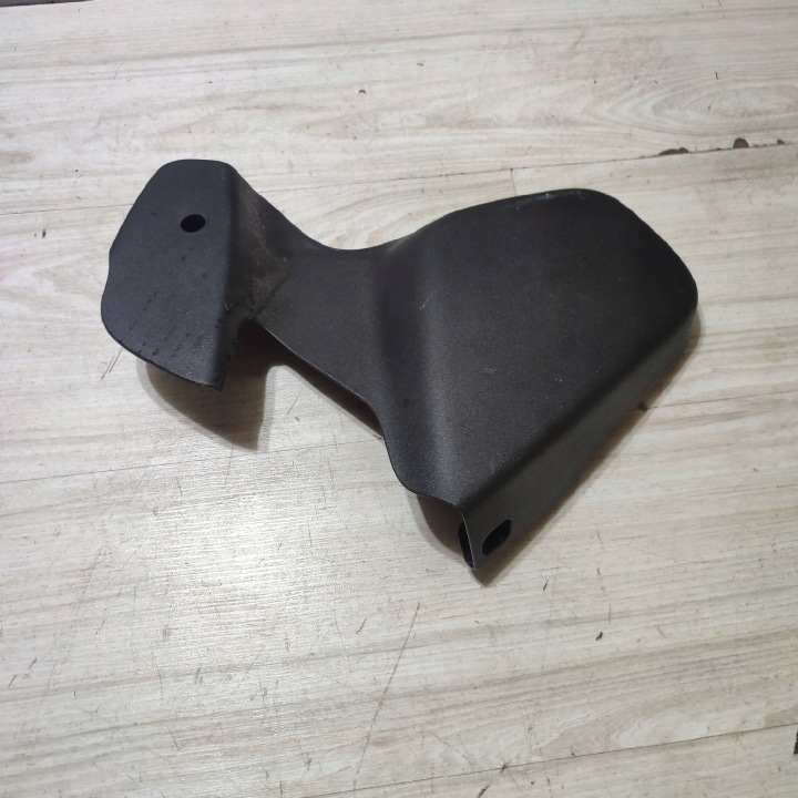 copertura GREMBIALINA plastica sedile Destro Bocchetta Fiat 500X L0388285A