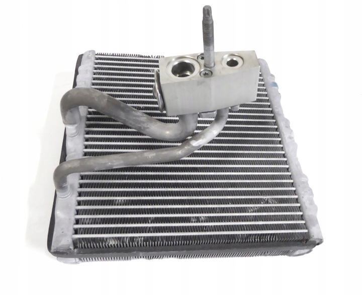 radiator PAROWNIK OPEL ASTRA K