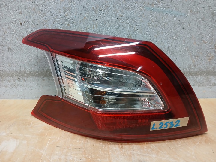 light rear part left PEUGEOT 308 T9 HB II 2 14- 9677817680