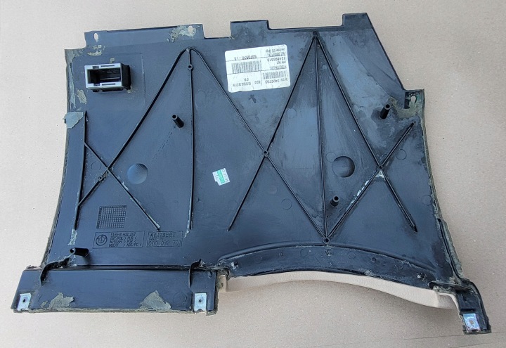 plastic NAD KOLANAMI driver´s cover of the dashboard BMW X5 E53 8402247 3402793