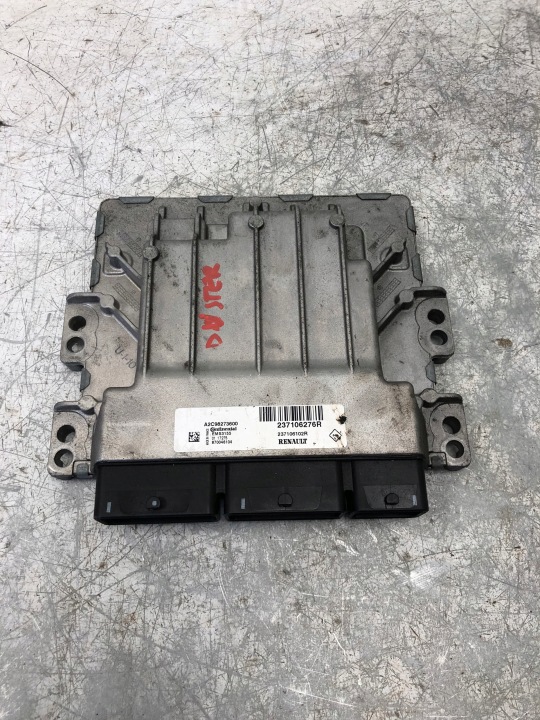 Computer DES MOTORS DACIA DUSTER und LIFT 237106276R