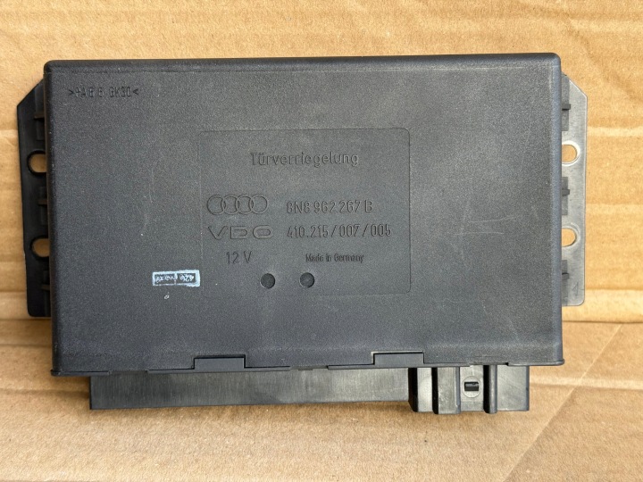 centralina comfort VDO AUDI TT e 8N 8N8962267B SPRAWNY PEWNY!