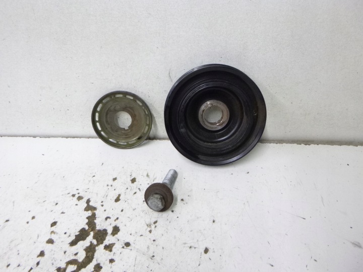 Puleggia ALBERO MOTORE Ford Mondeo MK4 S-Max 2.0 TDCi Corteco 01037064B