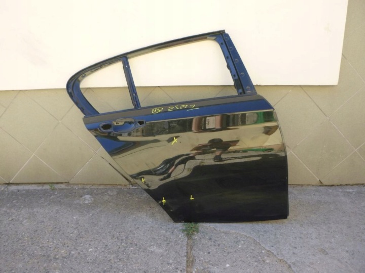 BMW 1 F20 F21 dveře pravé zadní
