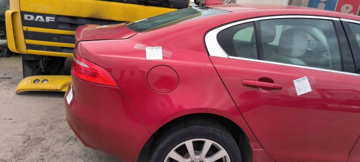 quarter fender right rear part JAGUAR XE X760 2.0 D