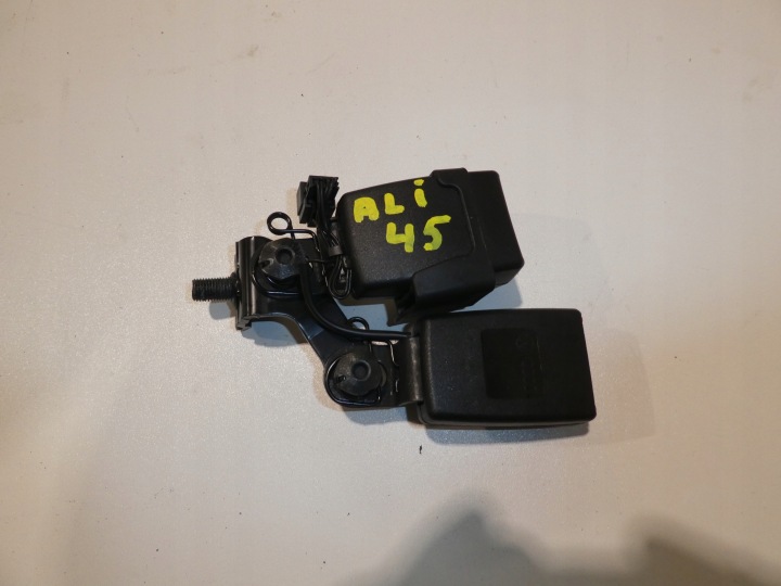 ZAPINKA öv, szíj mitte heck AUDI A6 C7 4G 4G0857739A