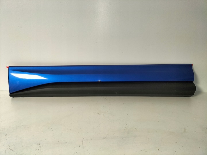 moulding cap door przednich front left SKODA KAROQ LIFT 21- SPORTLINE