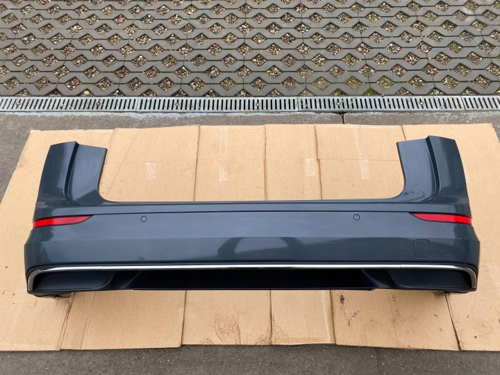 VW GOLF VIII KOMBI komplet Stoßstange heck hinten PDC Kugelkopf CHROM grau 5H9