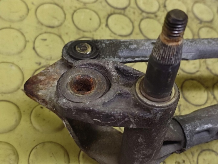 VW POLO IV FORMAZIONE MECHANISM 0390241524 6