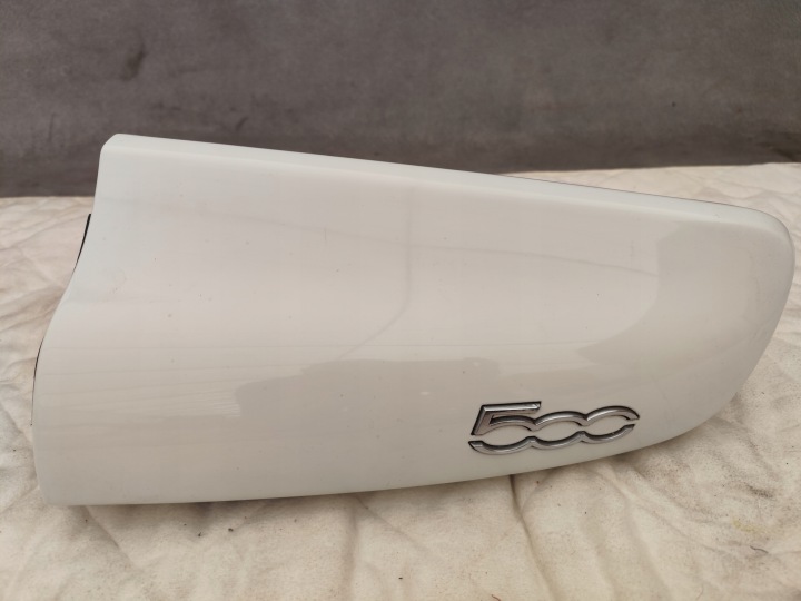FIAT 500 Handschuhfach des Beifahrers
