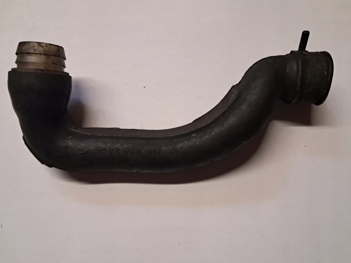ODMA of the engine MERCEDES W123 M110 2,8 1100945282