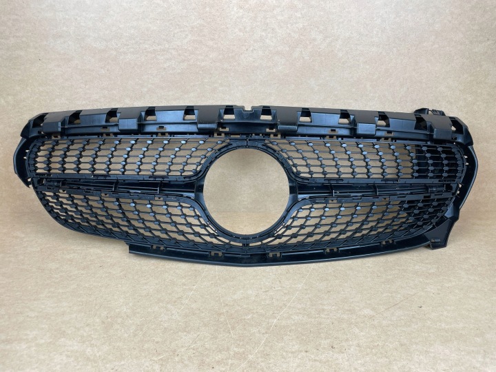 Grille Grille/masque Grille Pare choc Avant MERCEDES CLA W117 C117 LIFT 2016-2019