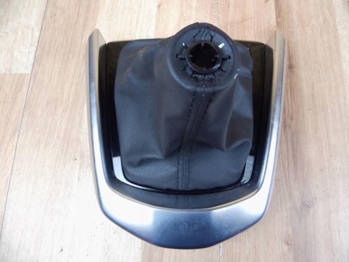 Mazda CX-3 CX3 Châssis Guêtre drazka Mécanisme levier vitesse Engrenage DA6T-64341