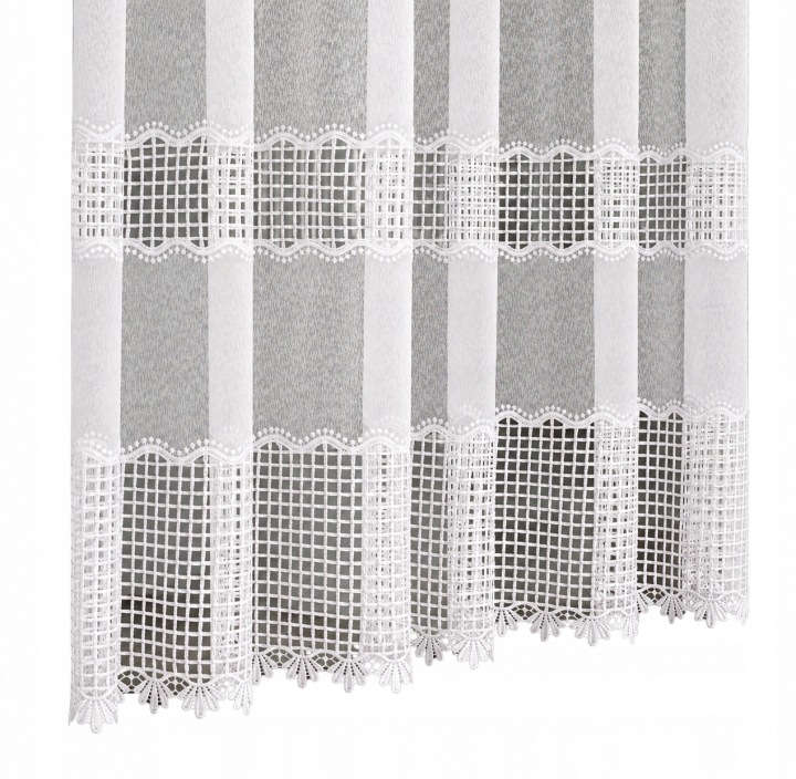 200x270 Elegantní záclona gipiurová, bílá, do obývacího pokoje na pásku