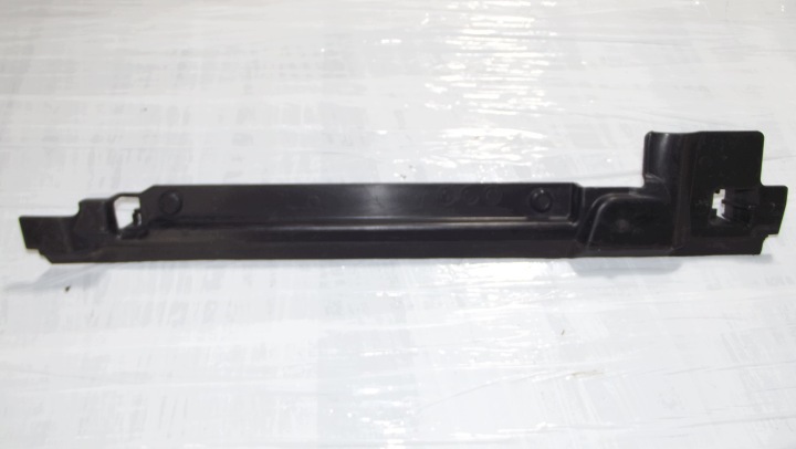 Renault Austral stoßstangenführung links vorne 214984541R