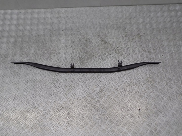 PORSCHE MACAN 95B spreize stütze halter POPRZECZNE des motors 95B805629