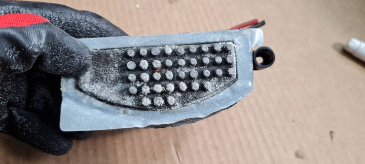 S5 8T A5 LIFT SYSTEM RESISTOR SYSTEM 8T0820521A A4 B8 S4 Q5 8R 7